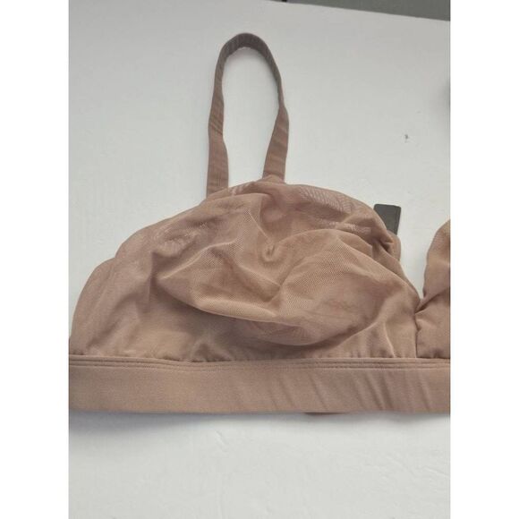 Skims Triangle bra Nwt - Picture 2 of 9